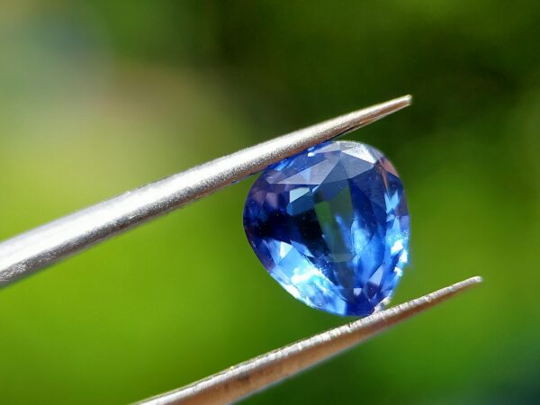 Cornflower Blue Sapphire 2.12ct Unheated VVS