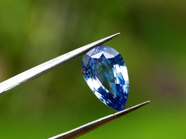 Blue Sapphire 3.38ct Unheated VVS