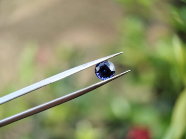 Color Change Blue sapphire