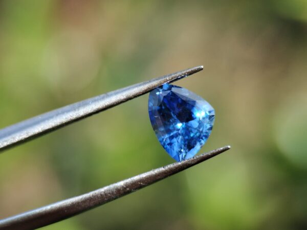 Cornflower Blue Sapphire 1.13ct Unheated